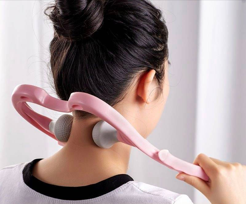 Manual Back Massager for Neck, Shoulder & Lower Back Pain Relief
