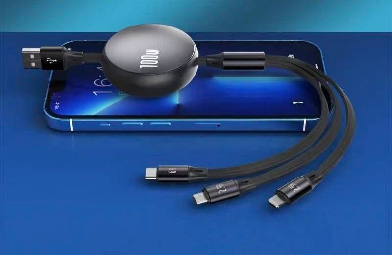 100W Fast Charging 3-in-1 Retractable Cable