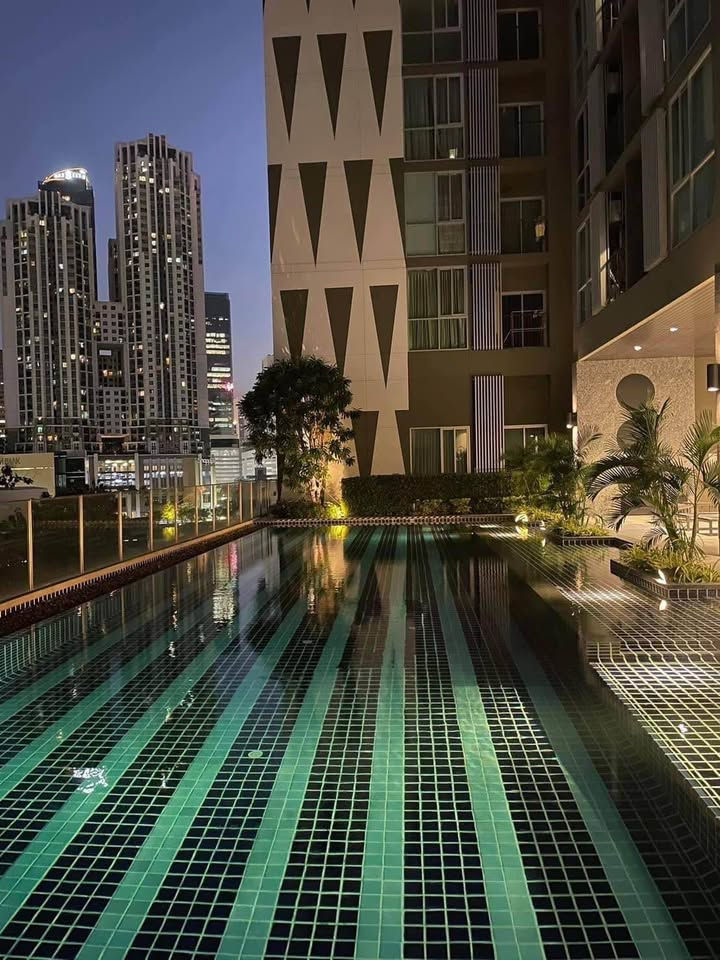 FOR RENT | Noble Revolve 2 Ratchada – Rama 9