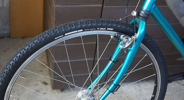 bicycle wheel tyre forks