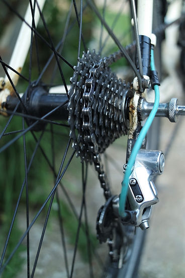 chain cassette gears bike derailleur spokes bicyle
