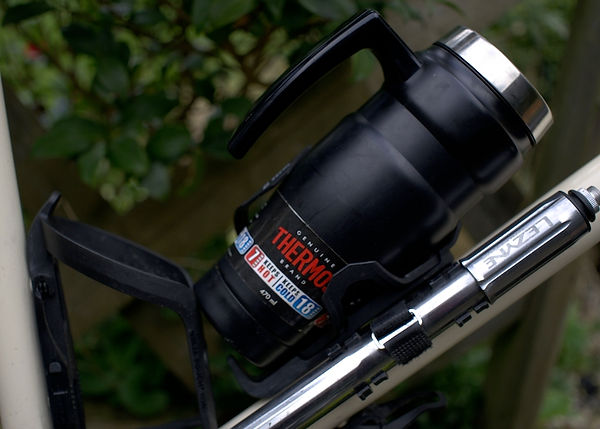 bike bicycle cycle thermos pump cage bottle