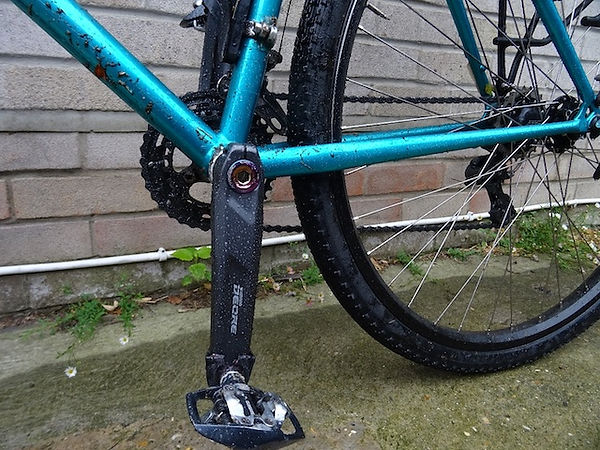 bicycle dirty wet