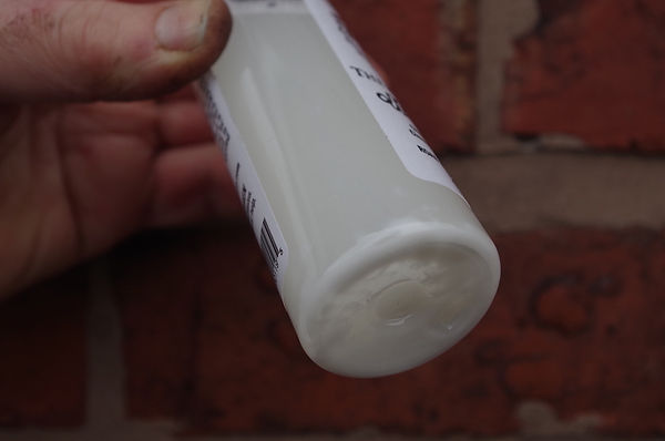 cycle bike bicycle chain lube bottle sediment