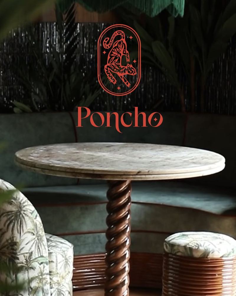 Le Poncho : table et logo du restaurant
