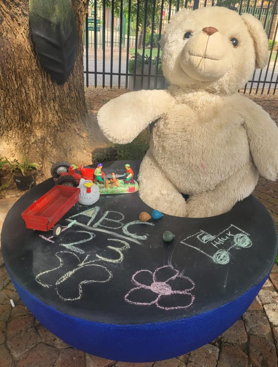 Thumbnail: Chalk Table with 4 Kiddie Chairs
