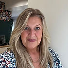 Annemarie Profile Pic_edited.jpg