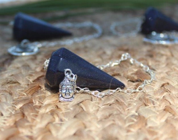 Thumbnail: Blue Goldstone Pendulum