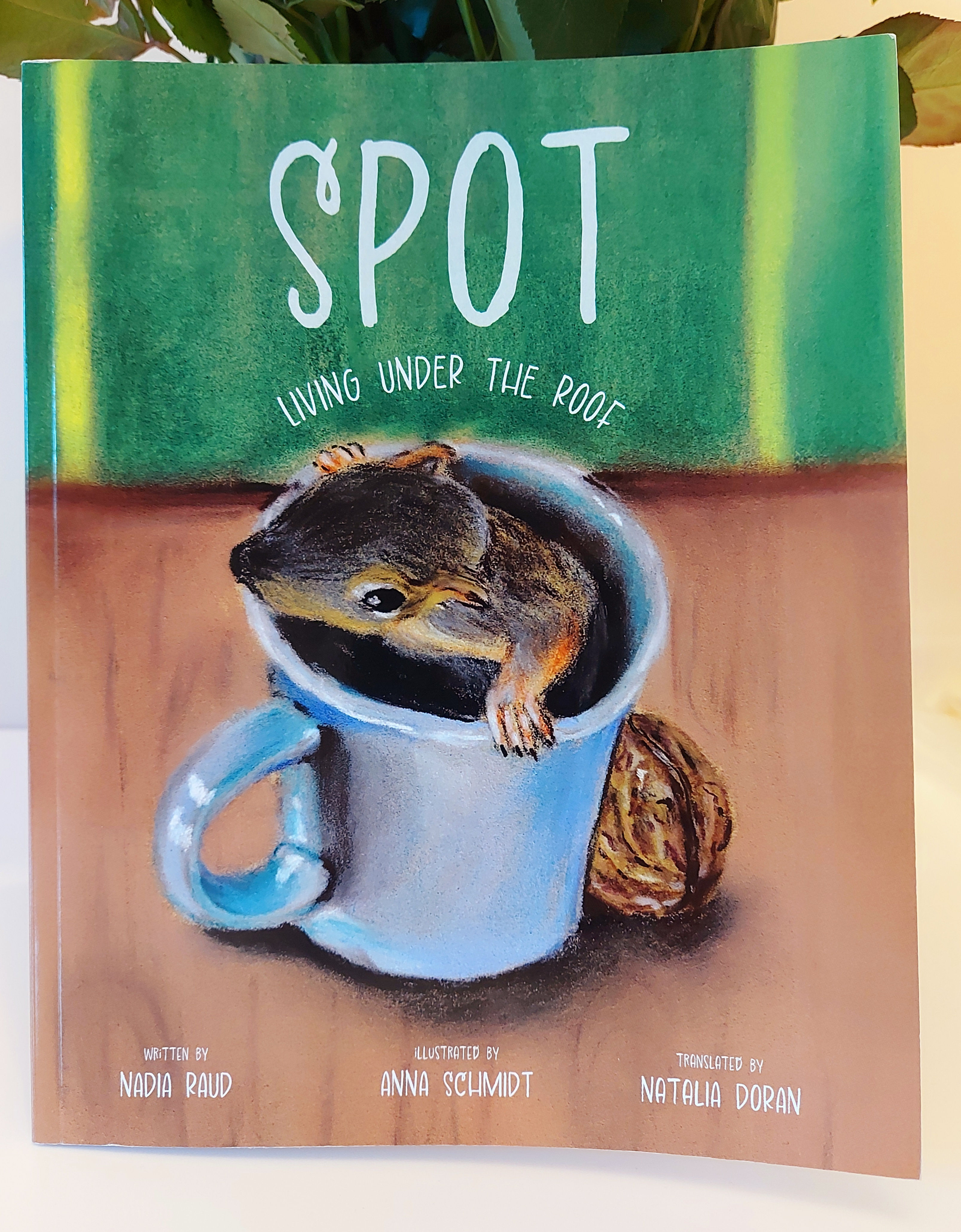 SPOT LIVING UNDER THE ROOF