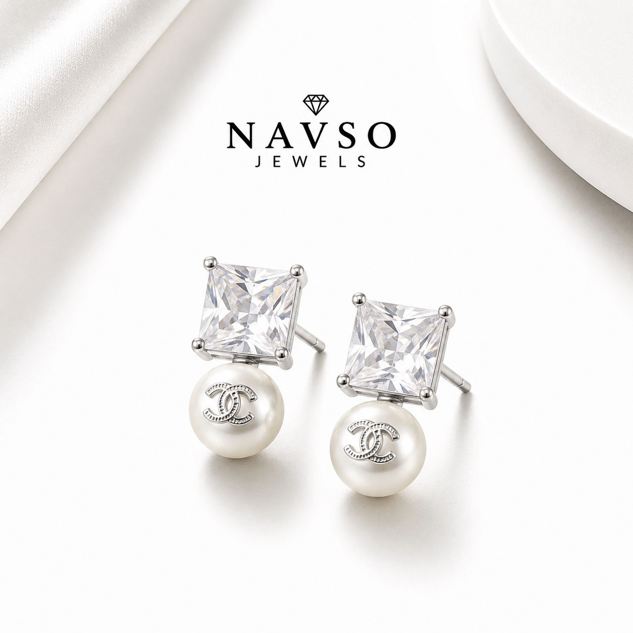 Empress Pearl Studs