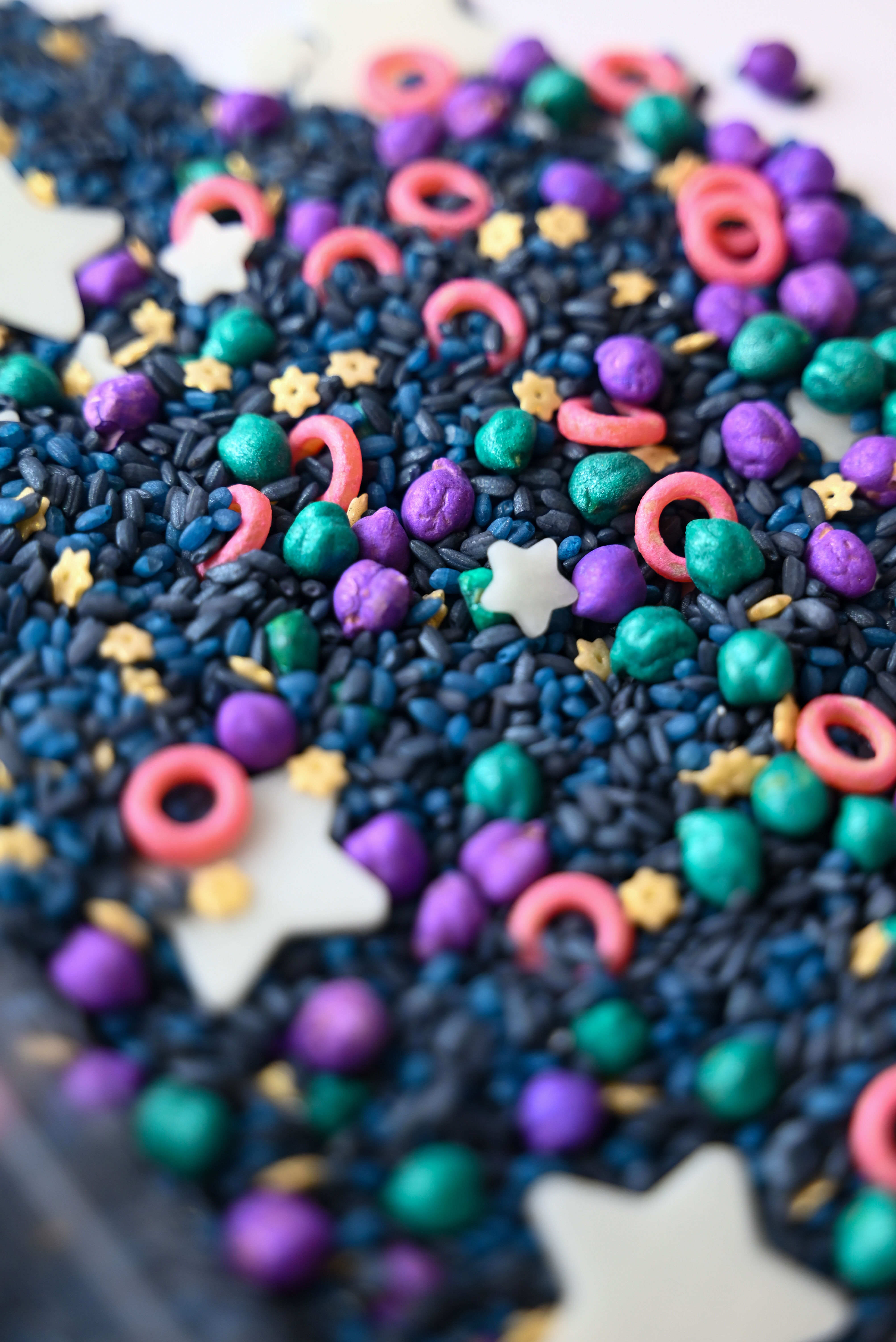 mix senzorial fosforescent universul magic cosmos spatiu stele lumineaza in intuneric montessori waldorf jucarii joaca autism