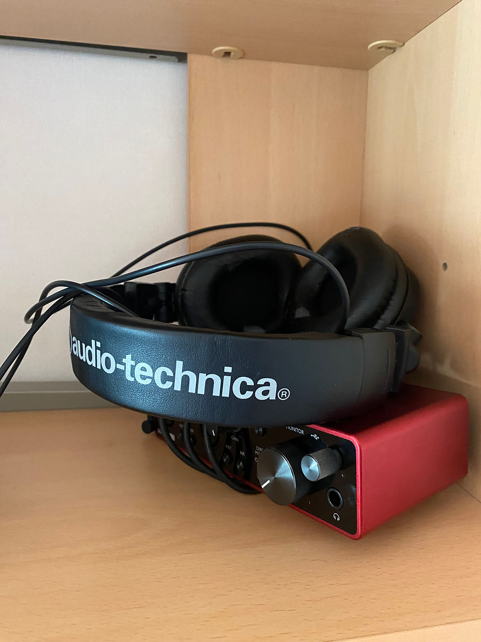 Focusrite Scarlett 2i2 3rd Gen. + ATH-M50x