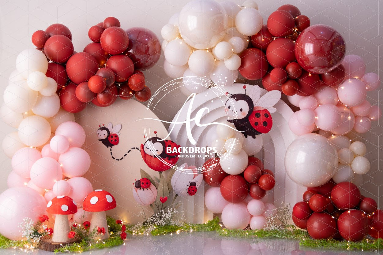 Fundo Fotográfico em Tecido - Joaninha  - Kenia Barros