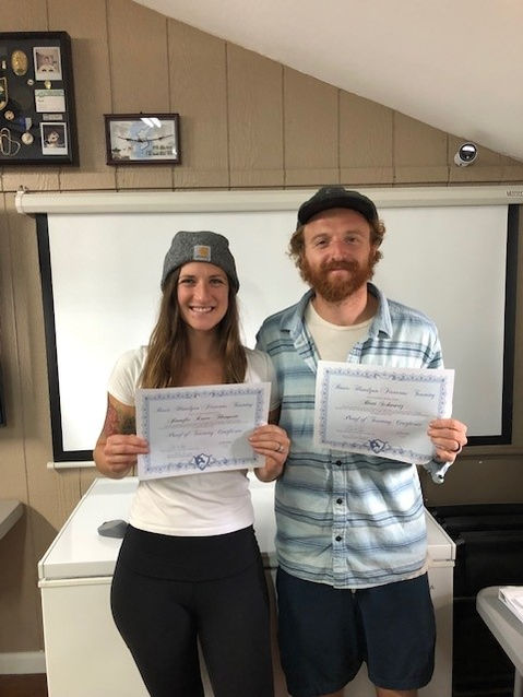 2021 12 04 J. Thompson and B. Schwartz.jpg