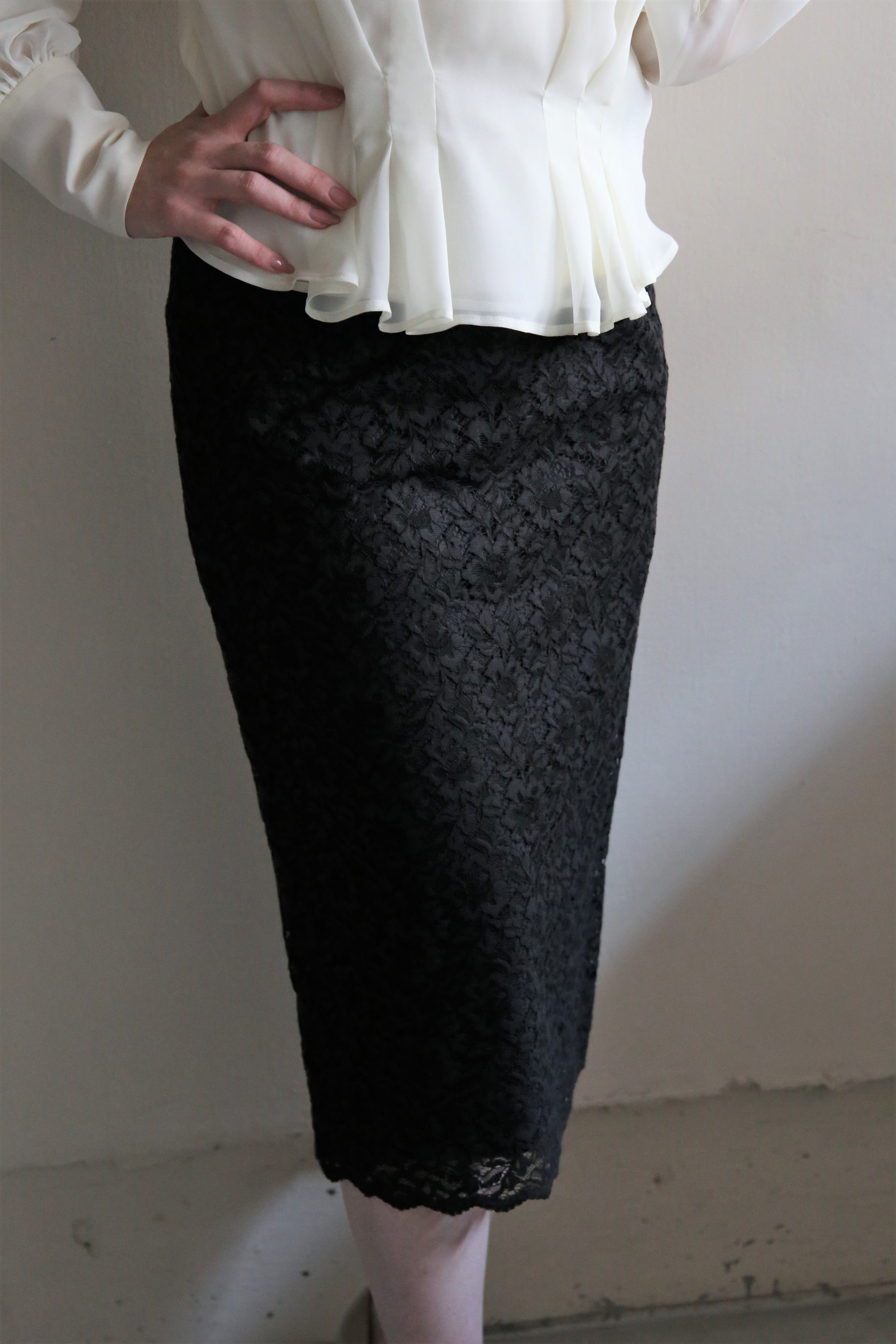 レースタイトスカート