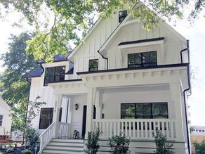 Black and White Modern Farmhouse