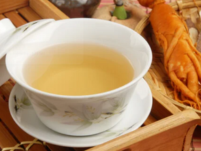 Accro au café ? 3 plantes alternatives pour accompagner les coups de fatigue