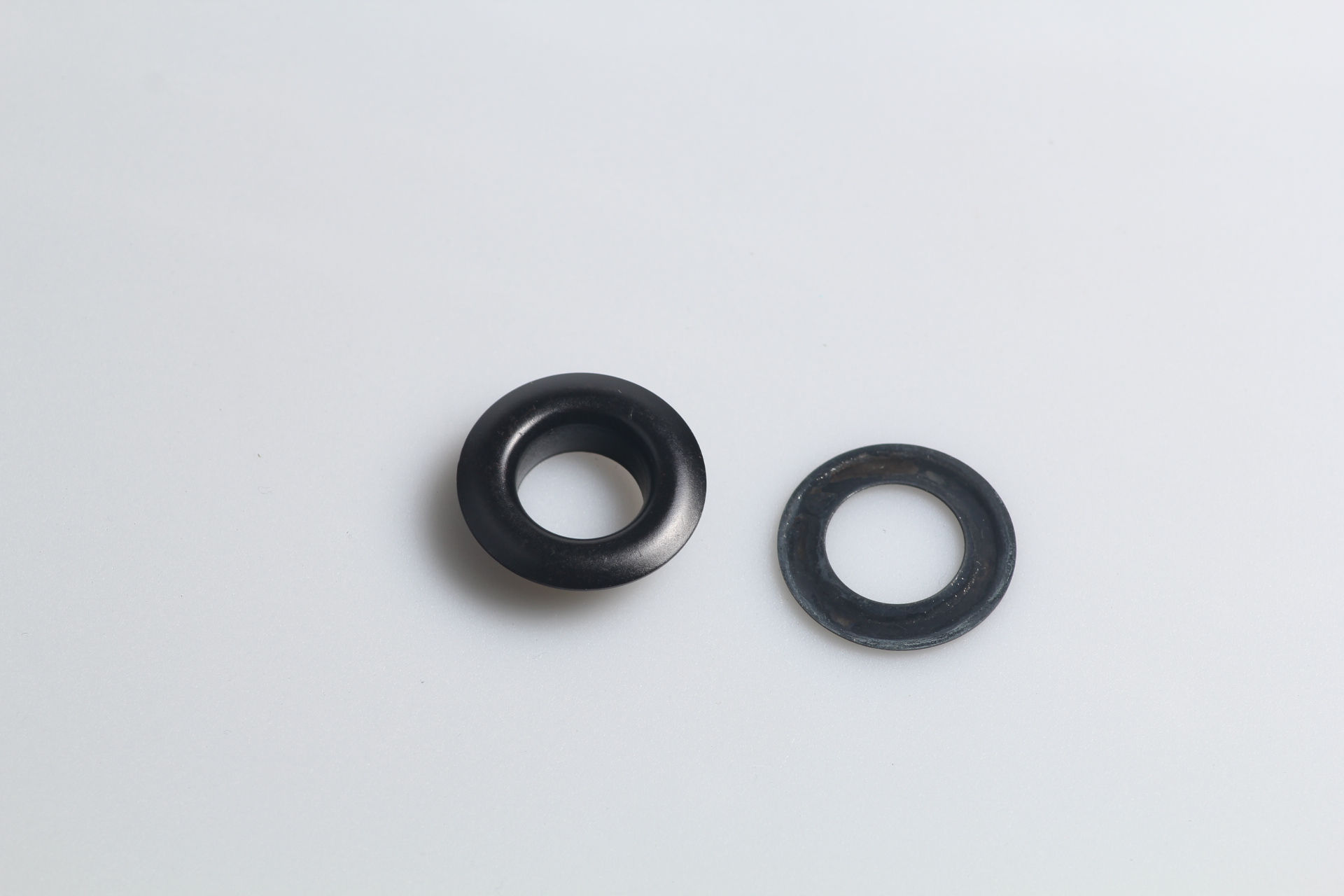 28 NUMARA OKSİT KUŞGÖZÜ (KAPSÜL)