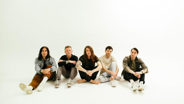 MAYDAY PARADE ANNOUNCE THE Mayday Parade Lofi EPA COLLABORATION WITH LESS GRAVITY