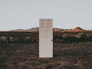 TROUBLED MINDS -Exit Stage Left ALBUM REVIEW