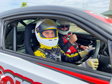 Alex Ninovic drives the Toyota 86 at Wakefield Park