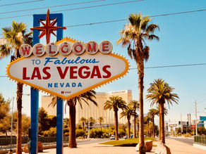 Hidden Gems of Las Vegas with Redfin.com | Family Photographer Las Vegas