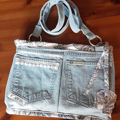 20190428_165539_edited.jpg