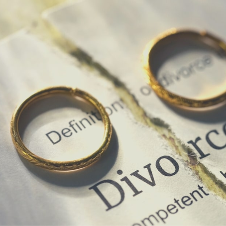 How to File for Divorce in USA: Cost, Process, Alimony Calculator & Child Custody (State Guide 2026)