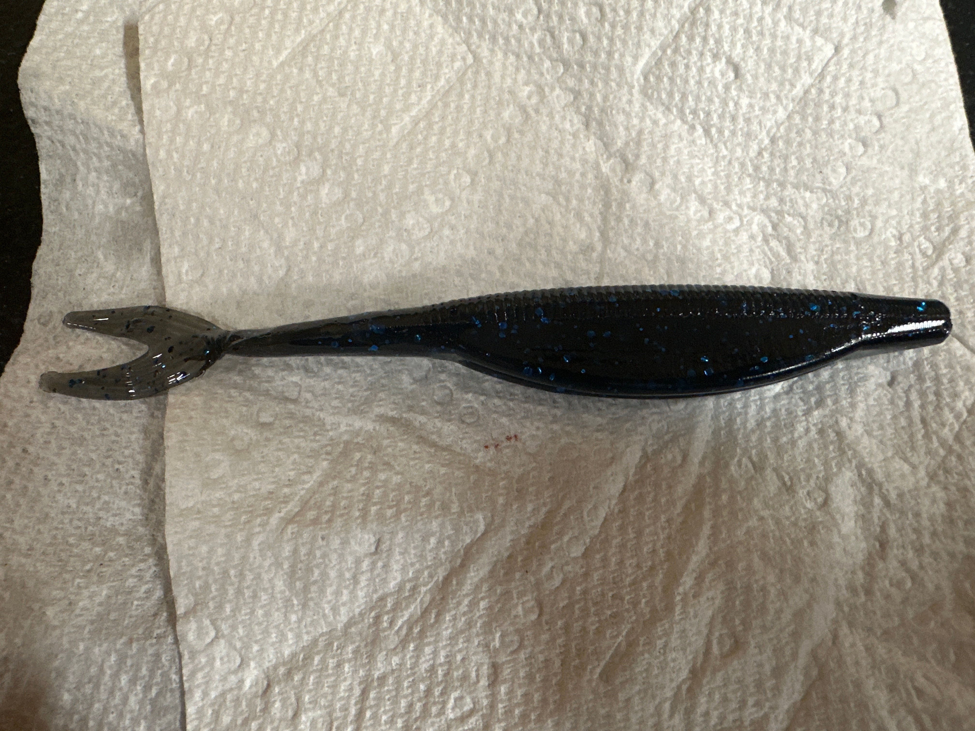 5” Jerkbait (Fluke) Black & Blue  8/bag