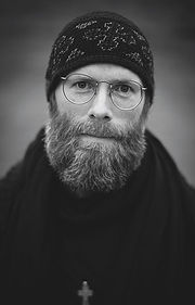 Ikonmålare Robin Johansson på Antoniosgården