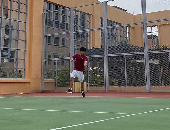 Coaches hitting session for our tennis coaches to train themselves.jpeg