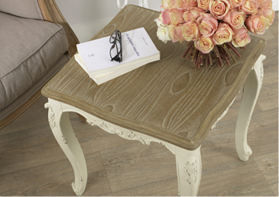 mesa_decorativa_opt.png