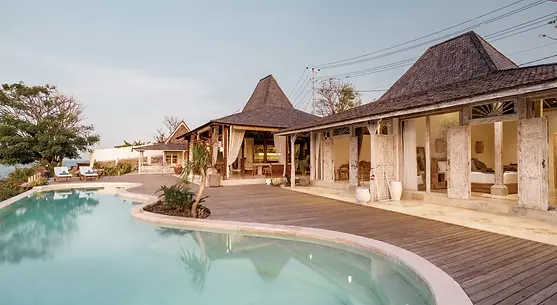 Pool view 5.webp