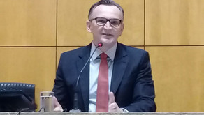 Majeski debate com a sociedade problemas da Educação em audiência pública