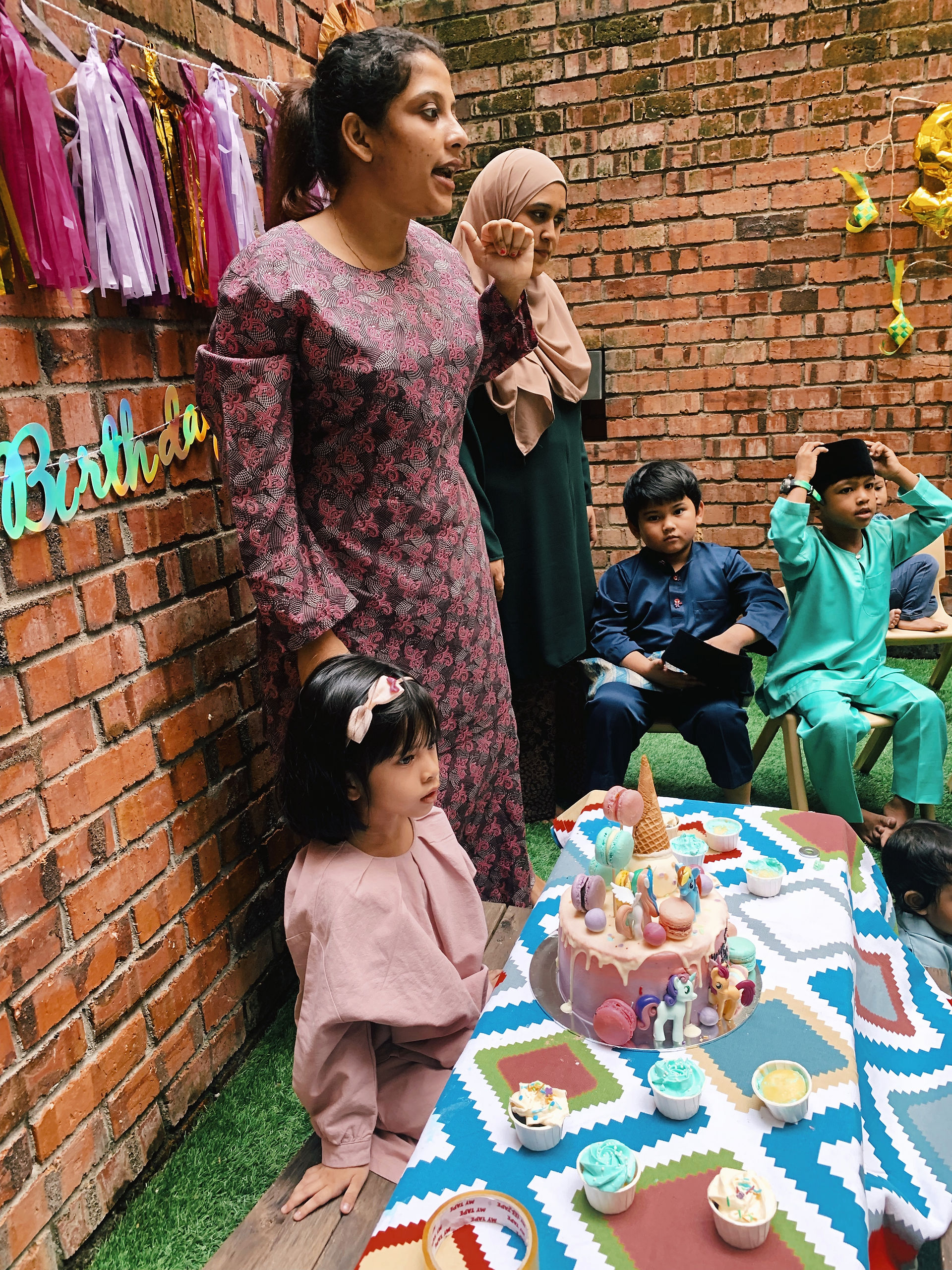 RNI-Films-IMG-988D2A9D-B19C-495B-BE93-4D