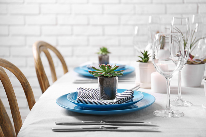 Astuces et conseils pour une belle décoration de table sur mesure