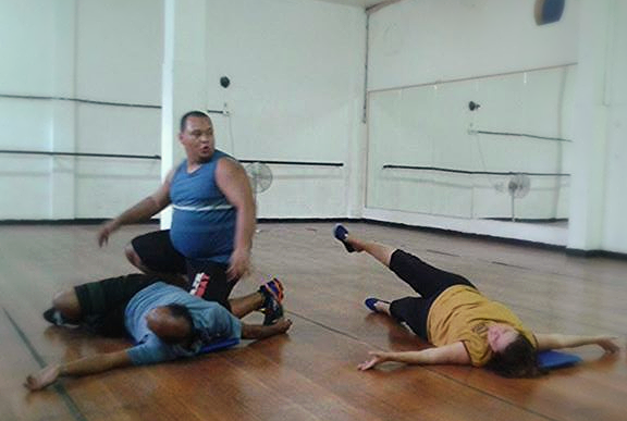 Aula de alongamento