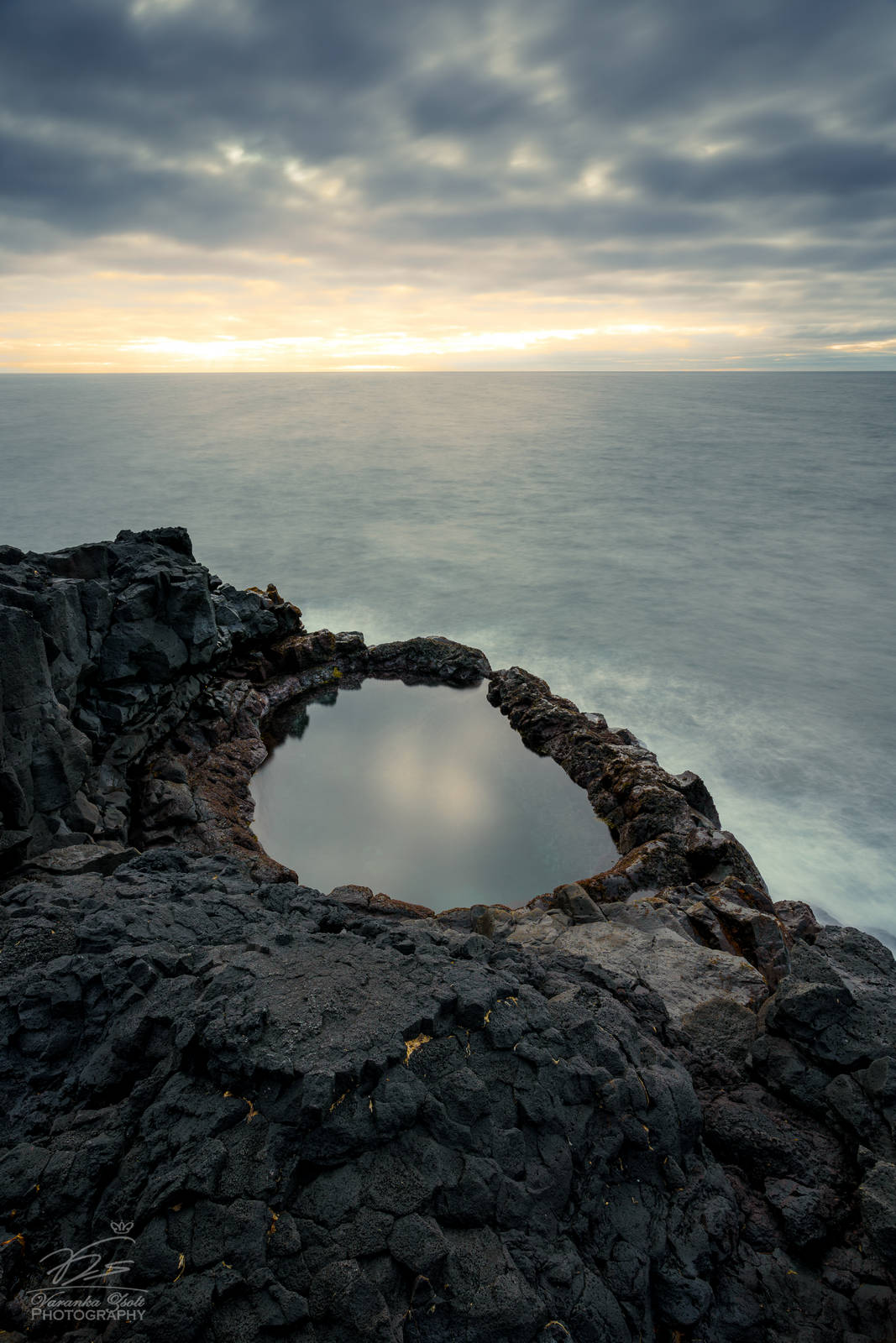 Brimketill lava rock pool.jpg