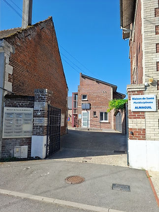 PLAQUES ET ENTREE LN_edited.jpg