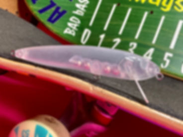 Alternative to Megabass/DoRum 105