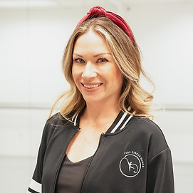 Jada Headshot_edited.jpg