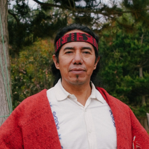 Writer: Mindahi Bastida