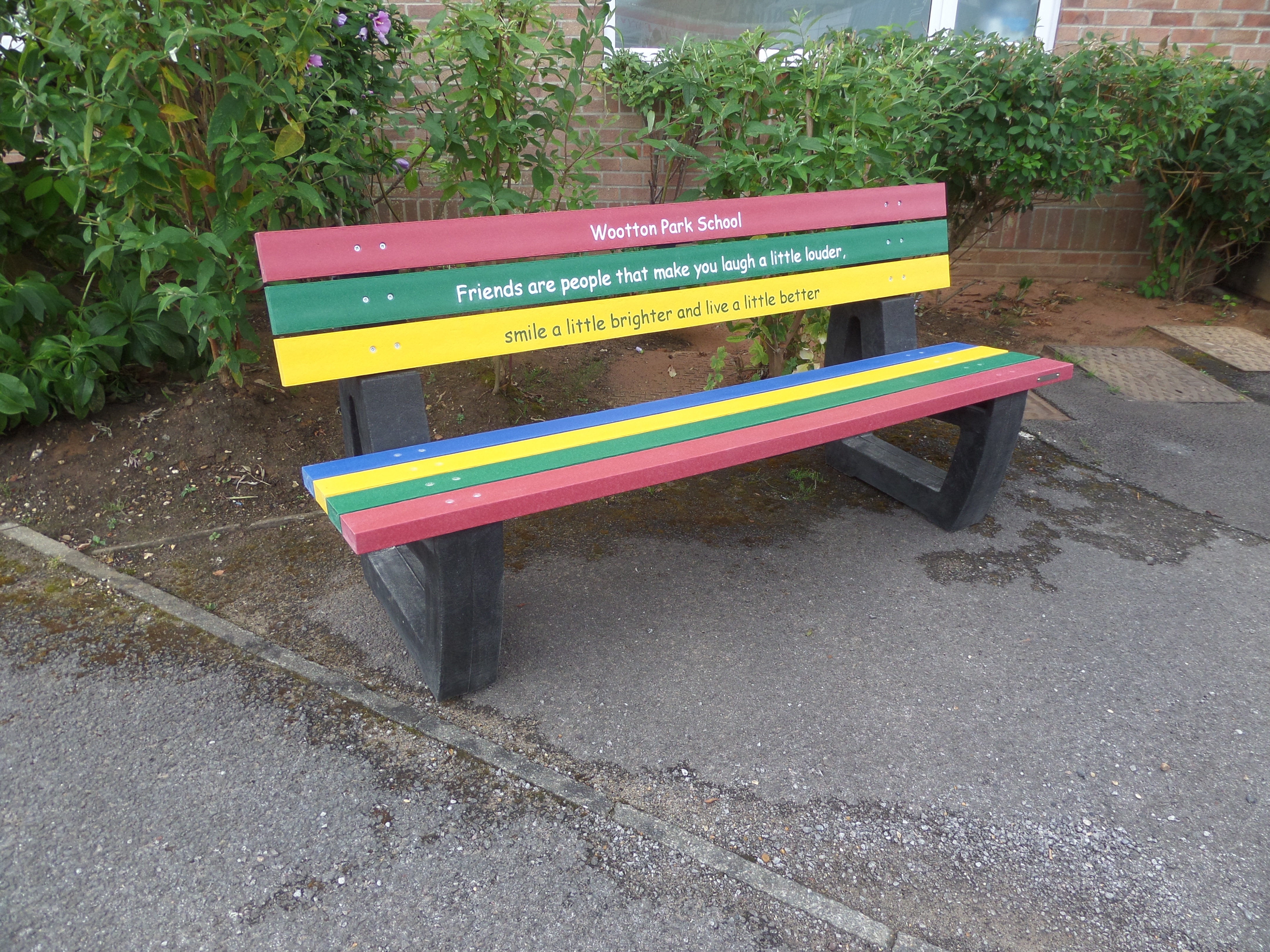 Friendship Seats And Buddy Benches Neptune Street Furniture