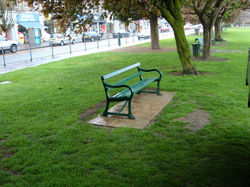 Avenue Seat Metal