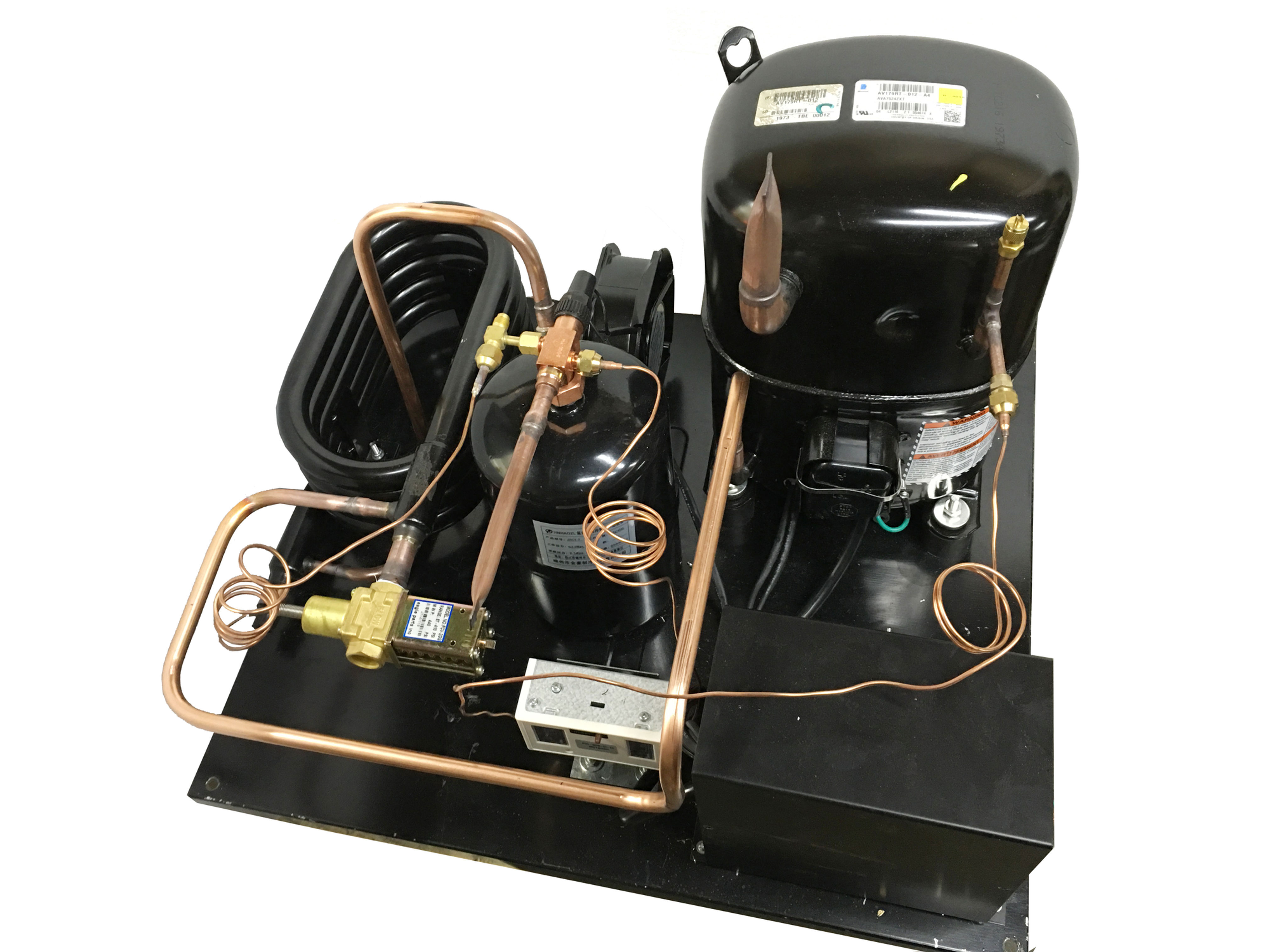 Water-Cooled QT AGA5561EXT Unit 5 HP, High Temp, R22, 220V/3PH