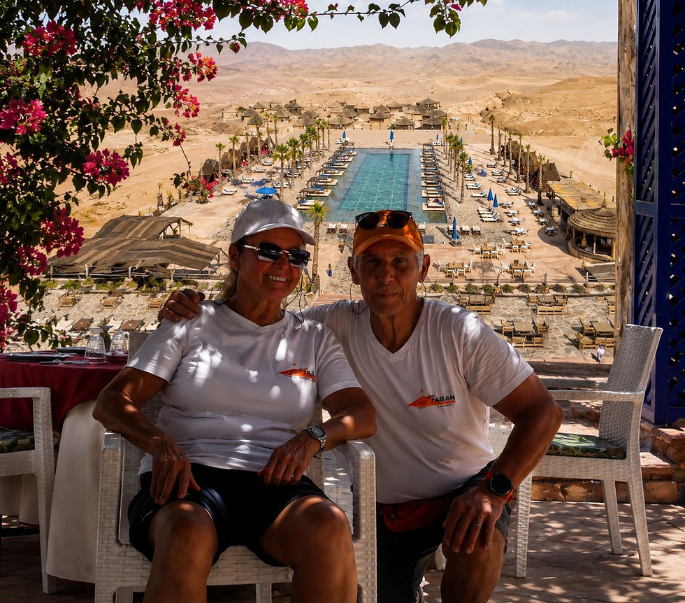 Patrick et Diane, fondateurs de Ride Fa'rah, à l'Agafay Oryx Camp