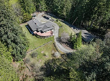 Found Light Media - 212 Deer Park Ln Web-14 (1).jpg