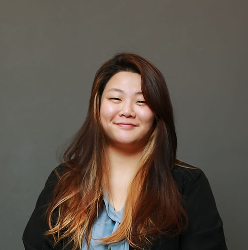 Su Young_Headshot.jpeg