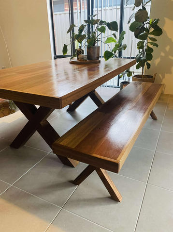 Laminated wooden table
