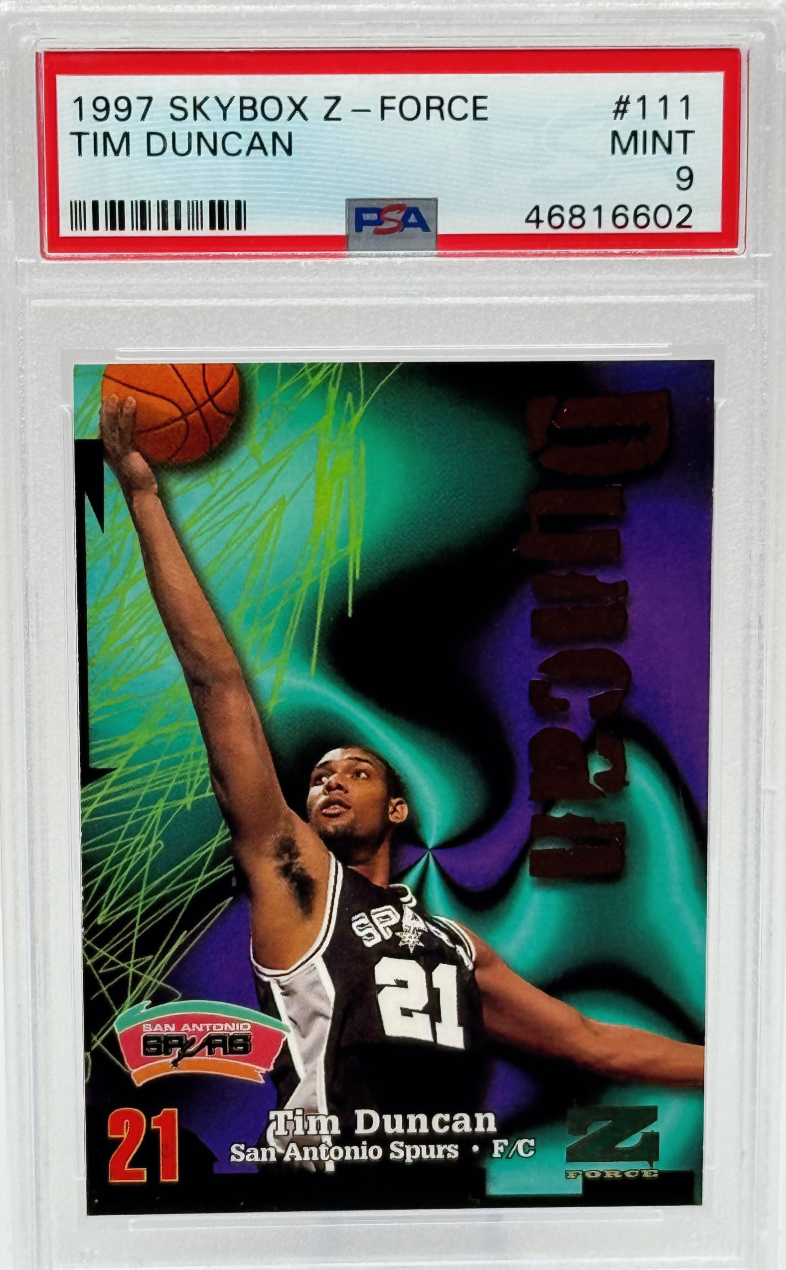 Tim Duncan (1997)(RC) SkyBox Z-Force #111 Rookie Card San Antonio Spurs - Front View